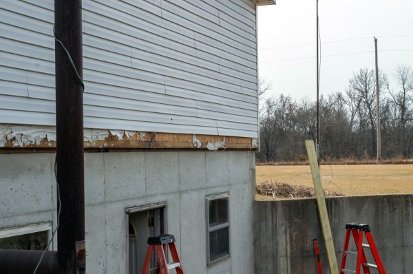 House Foundation Leveling in Beloit